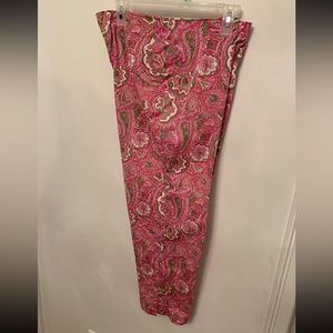 Talbots Size 10 Pink Paisley Capri Pants